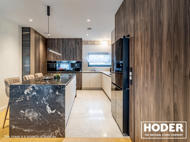 KÜCHENARBEITSPLATTE  Granite Satinato 464 and Waschtischplaten quartz conglomerate 8000, 2001, 505 and marmor 129 - zdjęcie numer 1