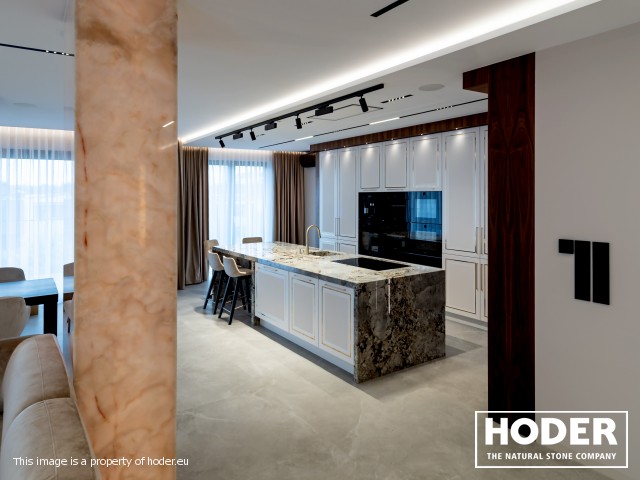 KÜCHENARBEITSPLATTE aus Granite 712, Waschtischplaten aus Granite 37 and natürlichem Quarzit 442 und Innenräume onyks 128 - zdjęcie numer 18