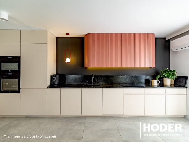 KÜCHENARBEITSPLATTE naturlicher quarzit Satinato 490 und Waschtischplaten  marmor 148 - zdjęcie numer 1