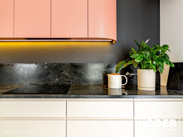 KÜCHENARBEITSPLATTE naturlicher quarzit Satinato 490 und Waschtischplaten  marmor 148 - zdjęcie numer 7