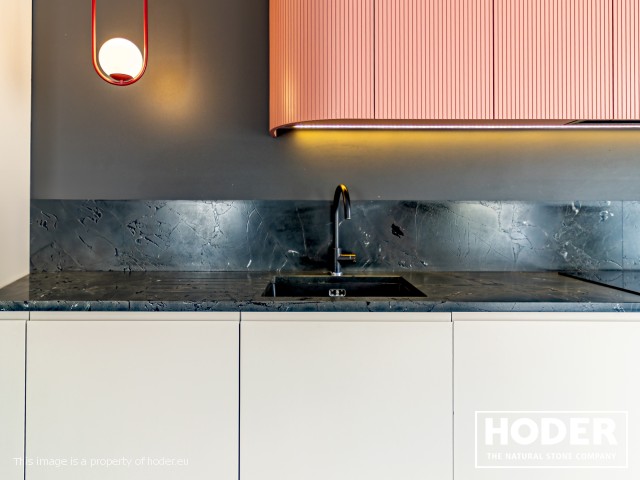 KÜCHENARBEITSPLATTE naturlicher quarzit Satinato 490 und Waschtischplaten  marmor 148 - zdjęcie numer 6