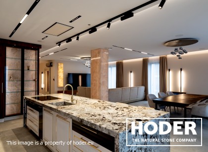 KÜCHENARBEITSPLATTE aus Granite 712, Waschtischplaten aus Granite 37 and natürlichem Quarzit 442 und Innenräume onyks 128