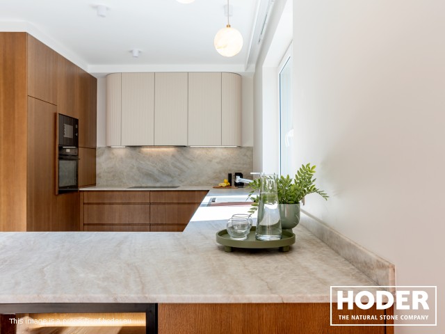 KÜCHENARBEITSPLATTE naturlicher quarzit Satinato 723, Waschtischplaten Granite Satinato 464 und Fensterbank Quarzkonglomerat 2005 - zdjęcie numer 12