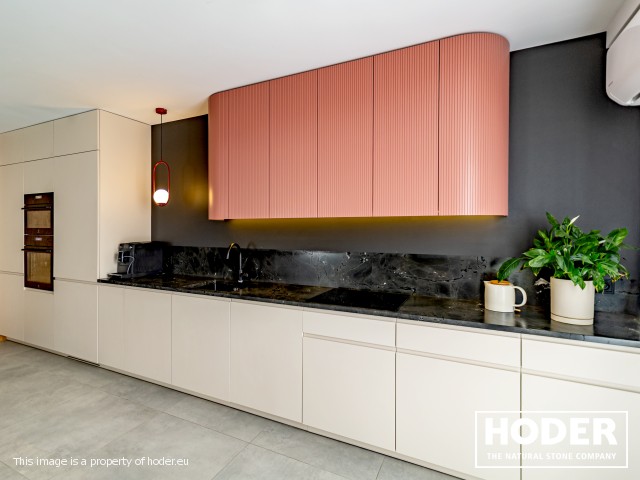 KÜCHENARBEITSPLATTE naturlicher quarzit Satinato 490 und Waschtischplaten  marmor 148 - zdjęcie numer 2